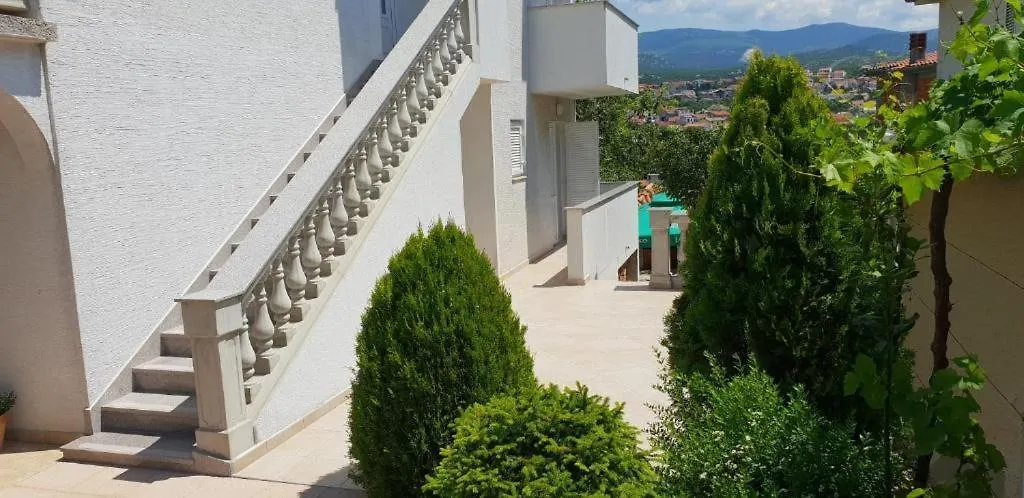 Apartment Nina Novi Vinodolski