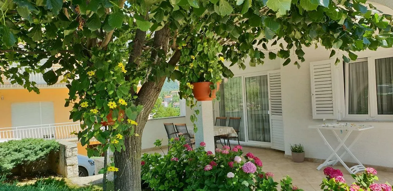 Apartment Nina Novi Vinodolski Kroatien